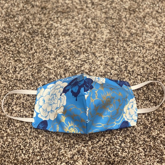 Mask - Picture 2 of 3